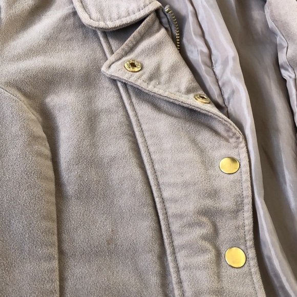 Lulu's Taupe Jacket - Picture 4 of 9